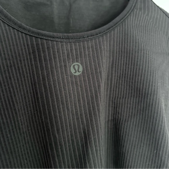 BLACK Lululemon — Ebb to Street Scoop-Neck Cropped Tank Top - Picture 3 of 5
